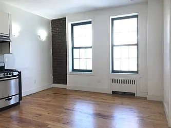 Rented by Simply Brooklyn Realty Inc