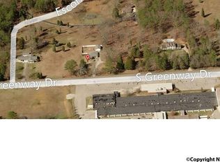 234 S Greenway Dr, Trinity, AL 35673
