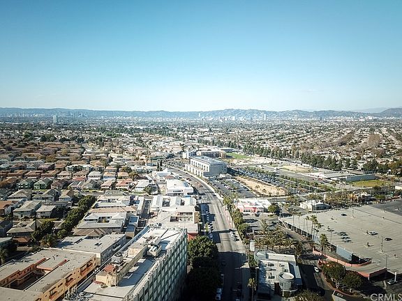 3rd image of 3750 Santa Rosalia Dr APT 612