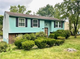 306 Meadow Dr, Cranberry Township, PA 16066