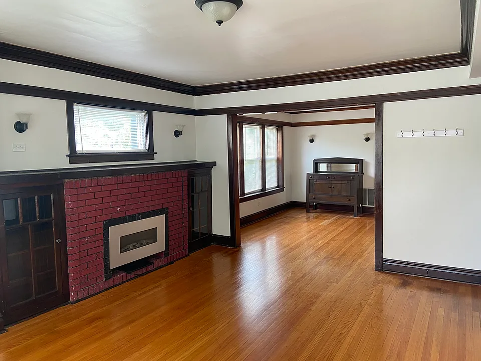 2057 N Kildare Ave #2