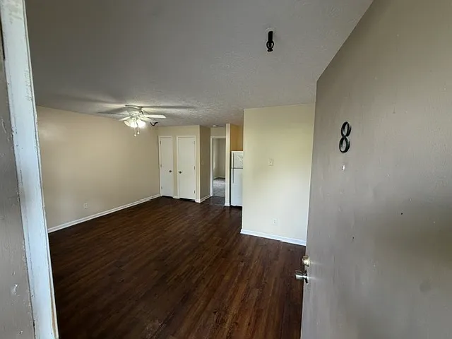 178 Gazette Ave #8 — Photo 2