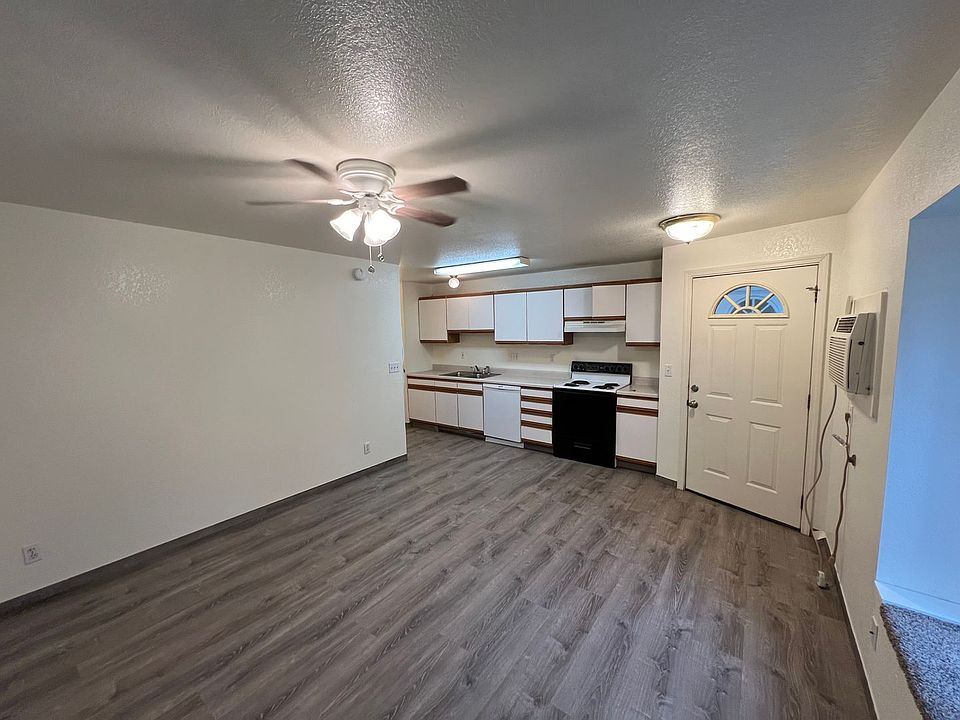 Cedar Crest Apartments 700 NE Johnson St Myrtle Creek OR Zillow