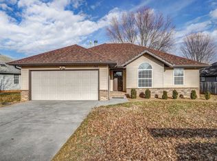 760 S Troy Ave, Springfield, MO 65802