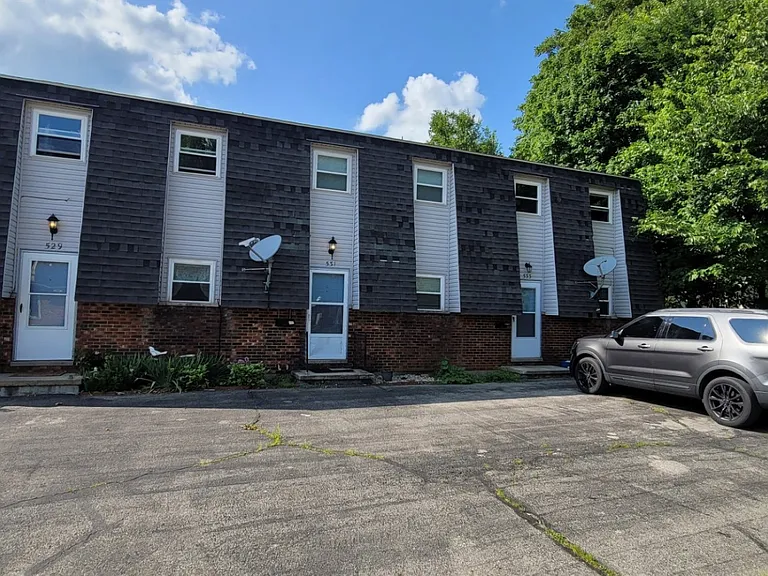 531 E Brown Ave — Photo 18