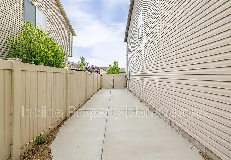 203 W Cooper Ave — Photo 25
