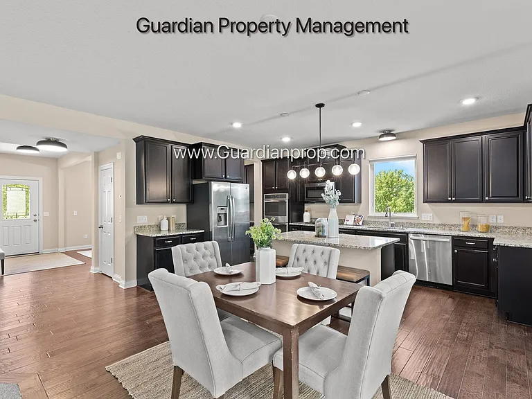9704 Emerson Ct — Photo 10