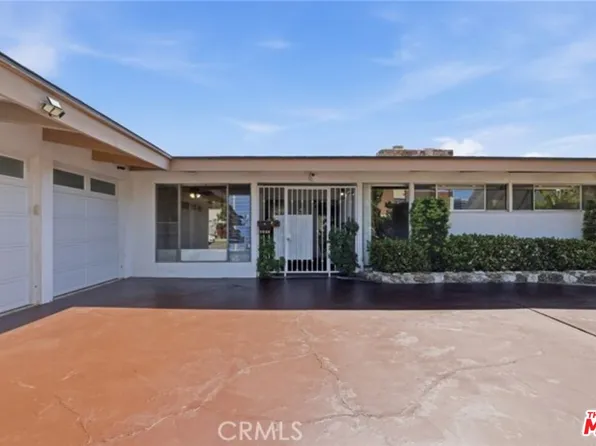 6732 Wooster Ave, Los Angeles, CA 90056