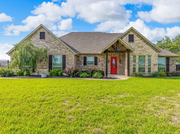 408 E Vaughn Rd, Cleburne, TX 76031