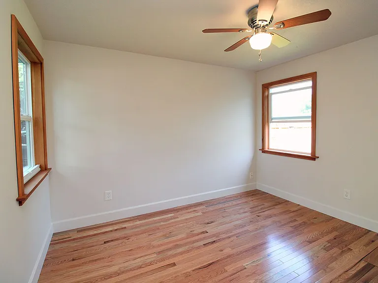 7707 SE Otty St — Photo 15