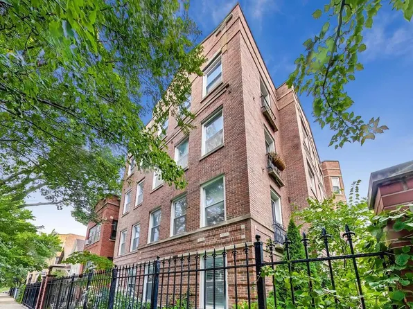 3037 N Troy St APT 1e, Chicago, IL 60618