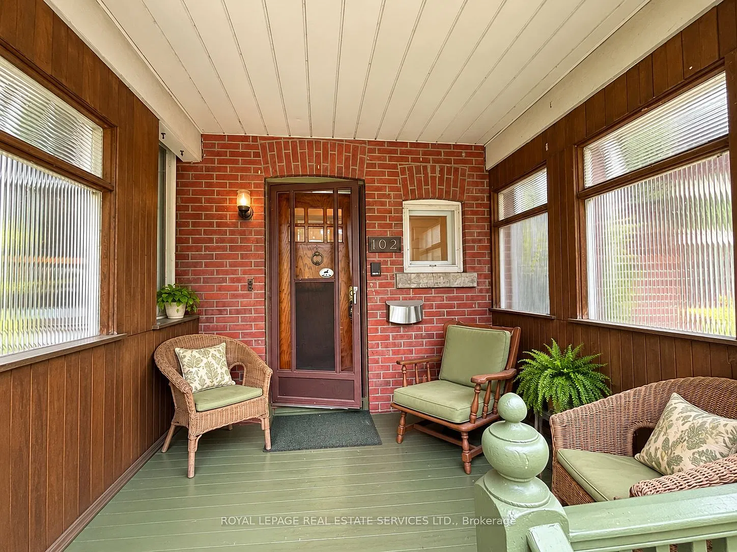 2 bed, $3,500 — Photo 3