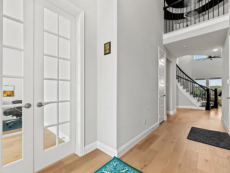 10609 Grayhead Dr — Photo 12