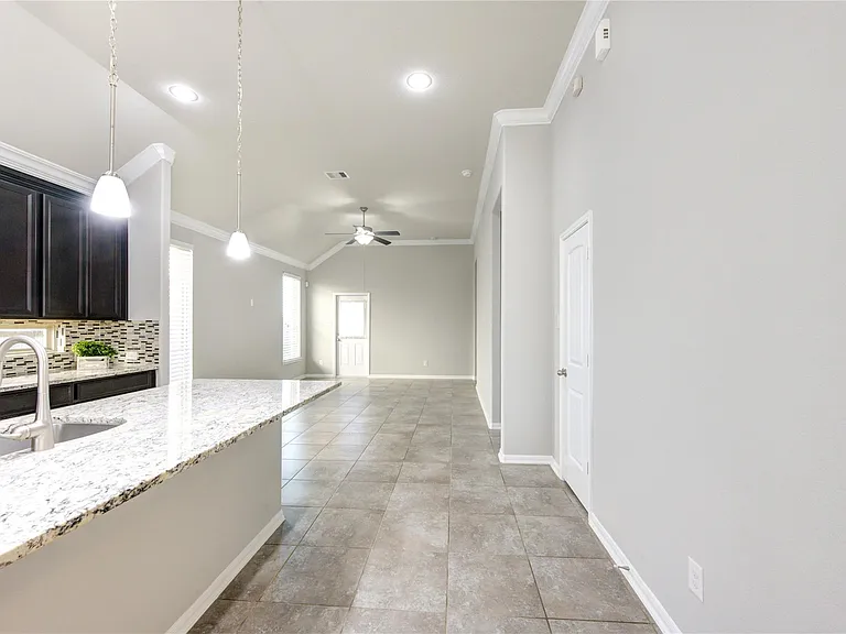 5314 Silver Ledge Dr — Photo 16