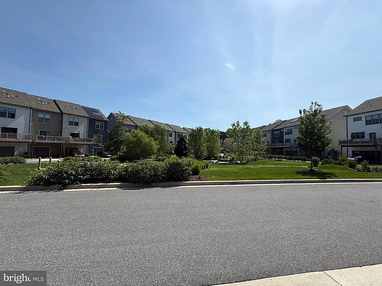 221 Narrowleaf Way — Photo 7