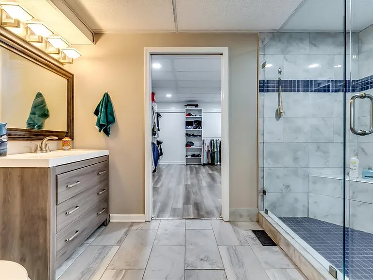 Mallard Lake Pl — Photo 17