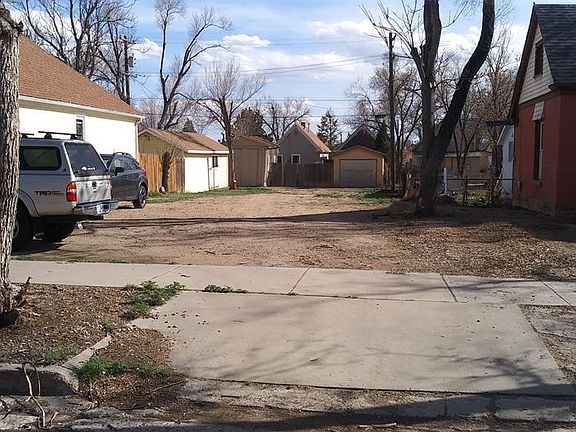 3rd image of 1108 W 12th St