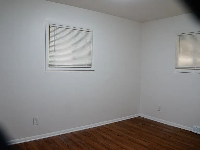 4733 Welcome Ave N #2 — Photo 11