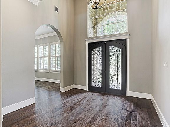 4th image of 325 Bunker Hill Rd