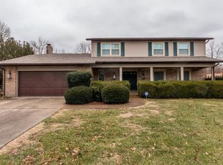 11 Marilyn Cir, Fairview Heights, IL 62208