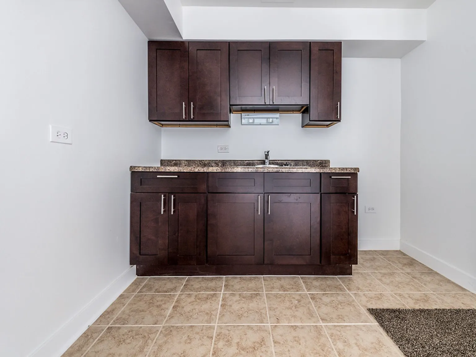 9001 S Commercial — Photo 3