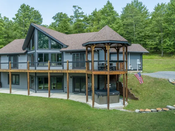 722 Winding Estates Dr, Mc Henry, MD 21541