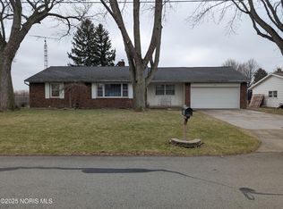 244 Jackson St, Elmore, OH 43416