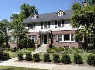 700 Locust St, Winnetka, IL 60093