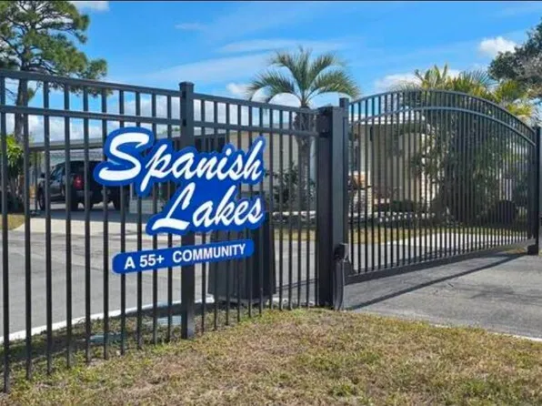 356 Spanish Lakes Dr, Nokomis, FL 34275