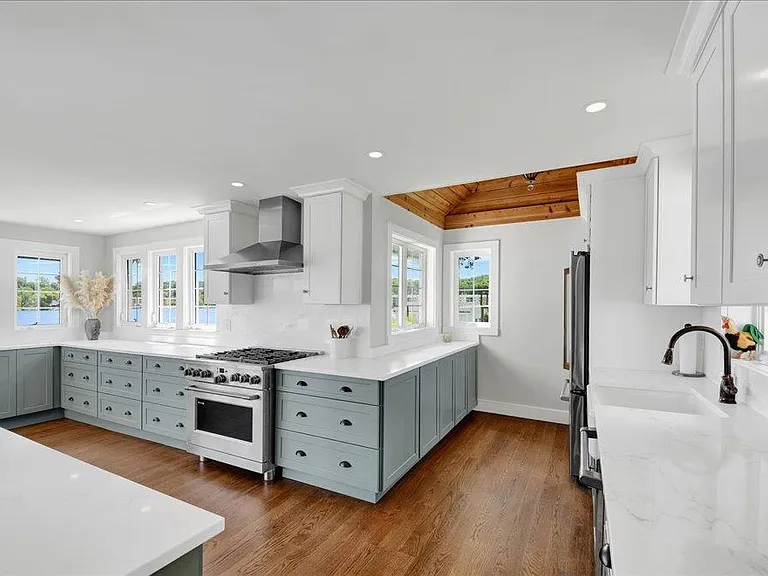 46 Sycamore Rd — Photo 11