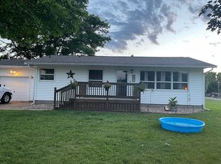 307 S Tappen Rd, Blair, WI 54616