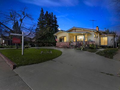 1051 Robert Ave, Ripon, CA, 95366