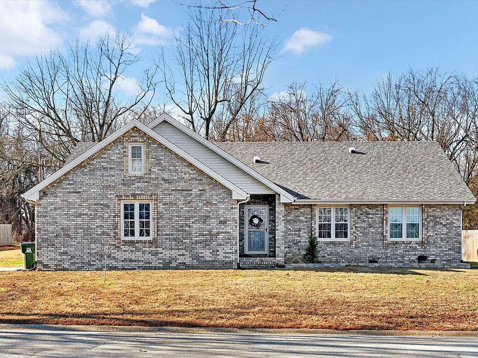 1st image of 1407 Mary Lane
