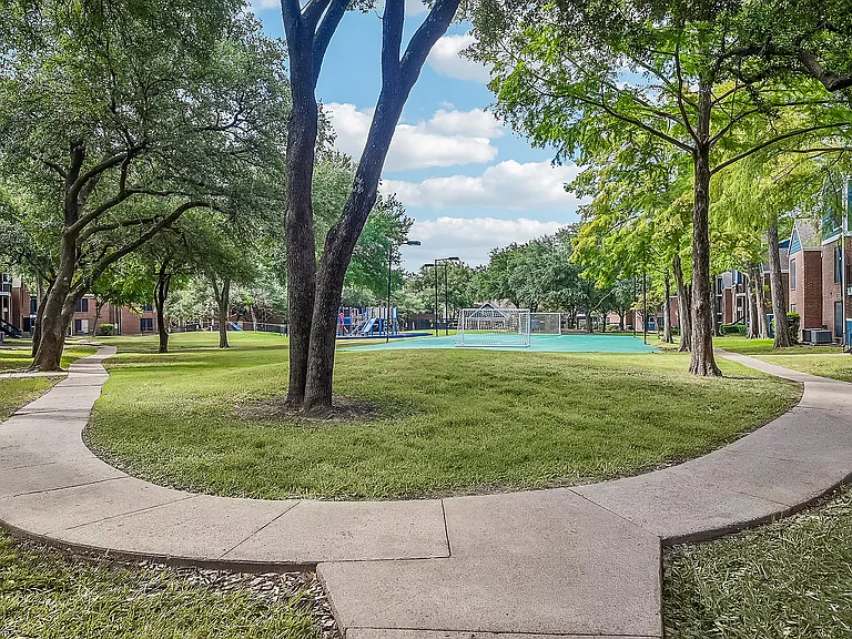 Eastgrove Apartments