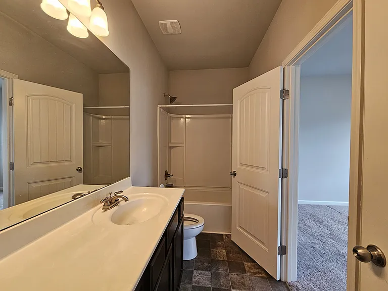 7561 Silk Tree Point — Photo 19