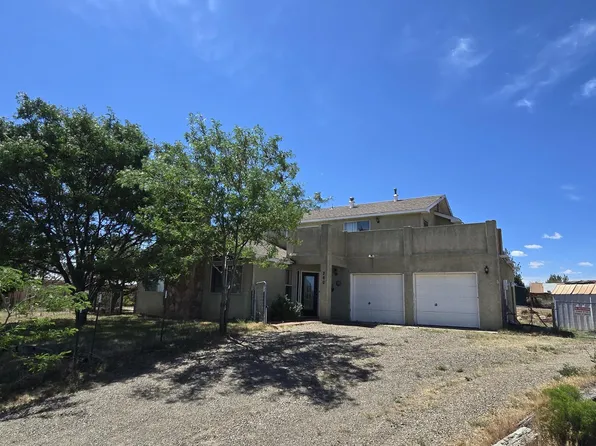 260 Dinkle Rd, Edgewood, NM 87015