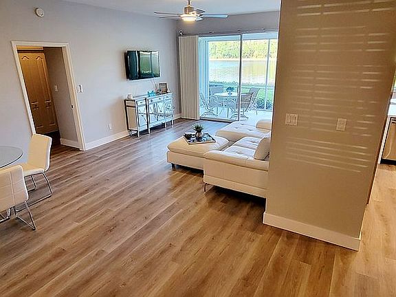 2nd image of 13940 Eagle Ridge Lakes Dr #102