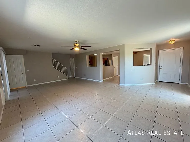 1925 S McConnell Dr — Photo 25