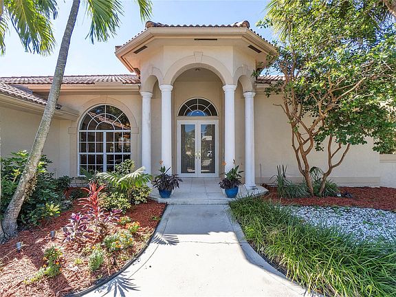 3rd image of 8214 NW 41st Street
