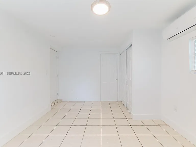 6130 Flagler St — Photo 10