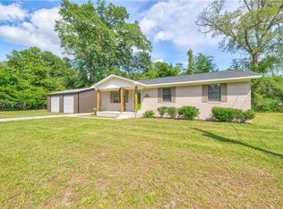 74 Lawton Rd, Varnville, SC 29944
