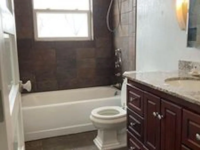 2715 Darley Ave — Photo 13