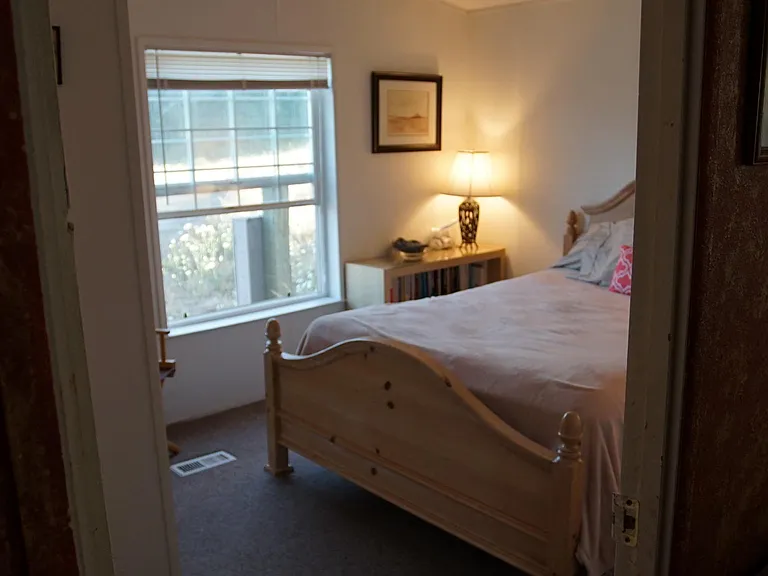 14270 SW Meeker Ter — Photo 9