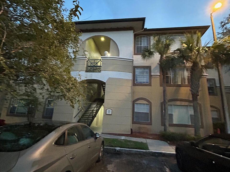 1st image of 17101 Carrington Park Dr APT 411