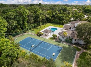 6445 SW 102nd St, Pinecrest, FL 33156