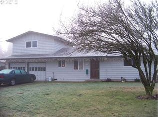 973 R St, Springfield, OR 97477
