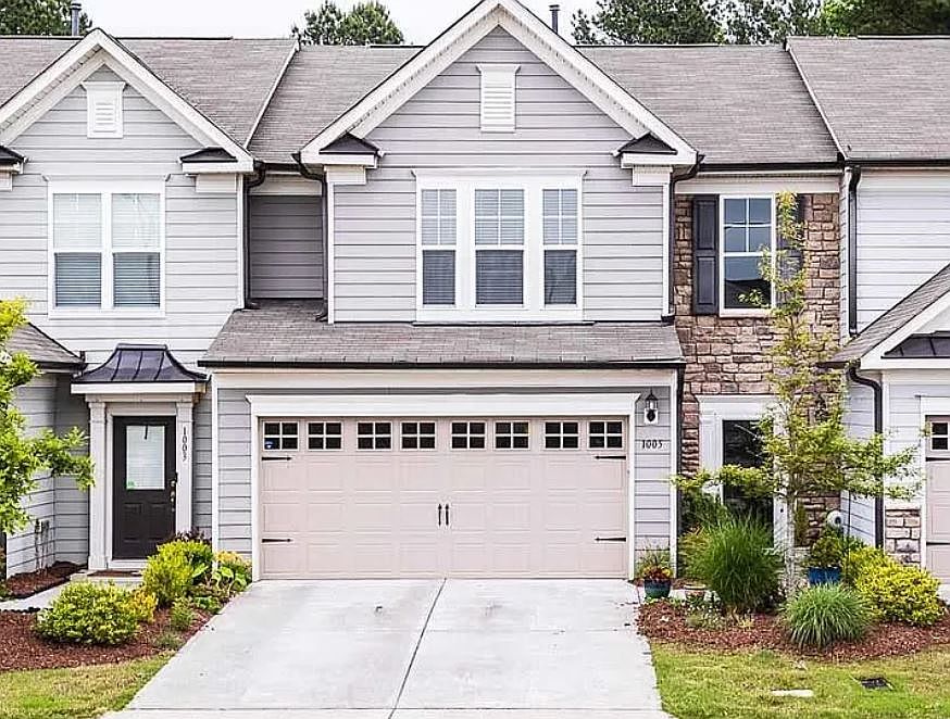 1st image of 1005 Ambrosia Dr #1005