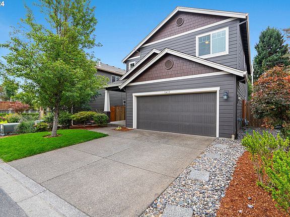 2nd image of 5417 NE 51st Cir