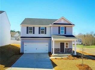 8219 Gabon Ct, Charlotte, NC 28215