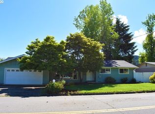 1722 S 4th St, Cottage Grove, OR 97424